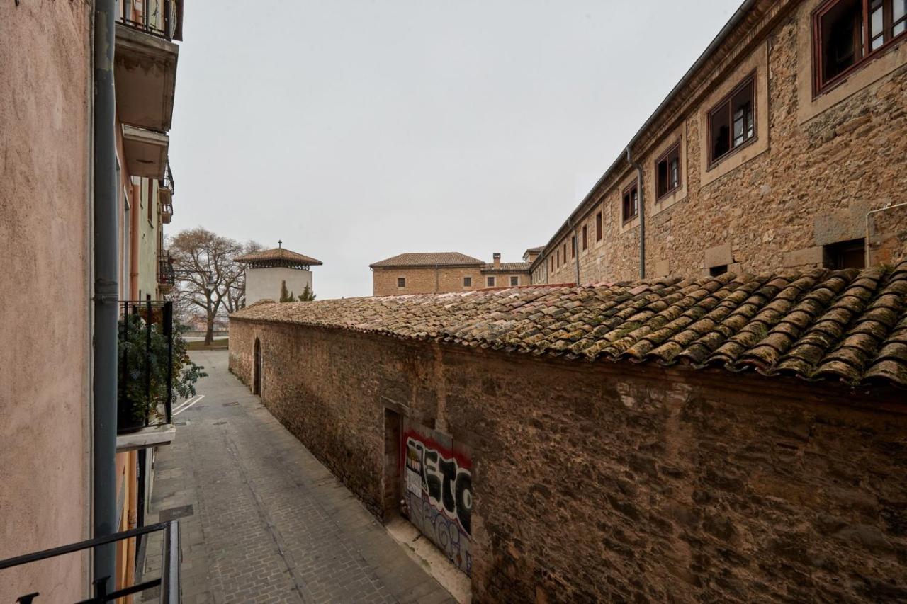 Santo Andia By Clabao Apartment Pamplona Exterior foto